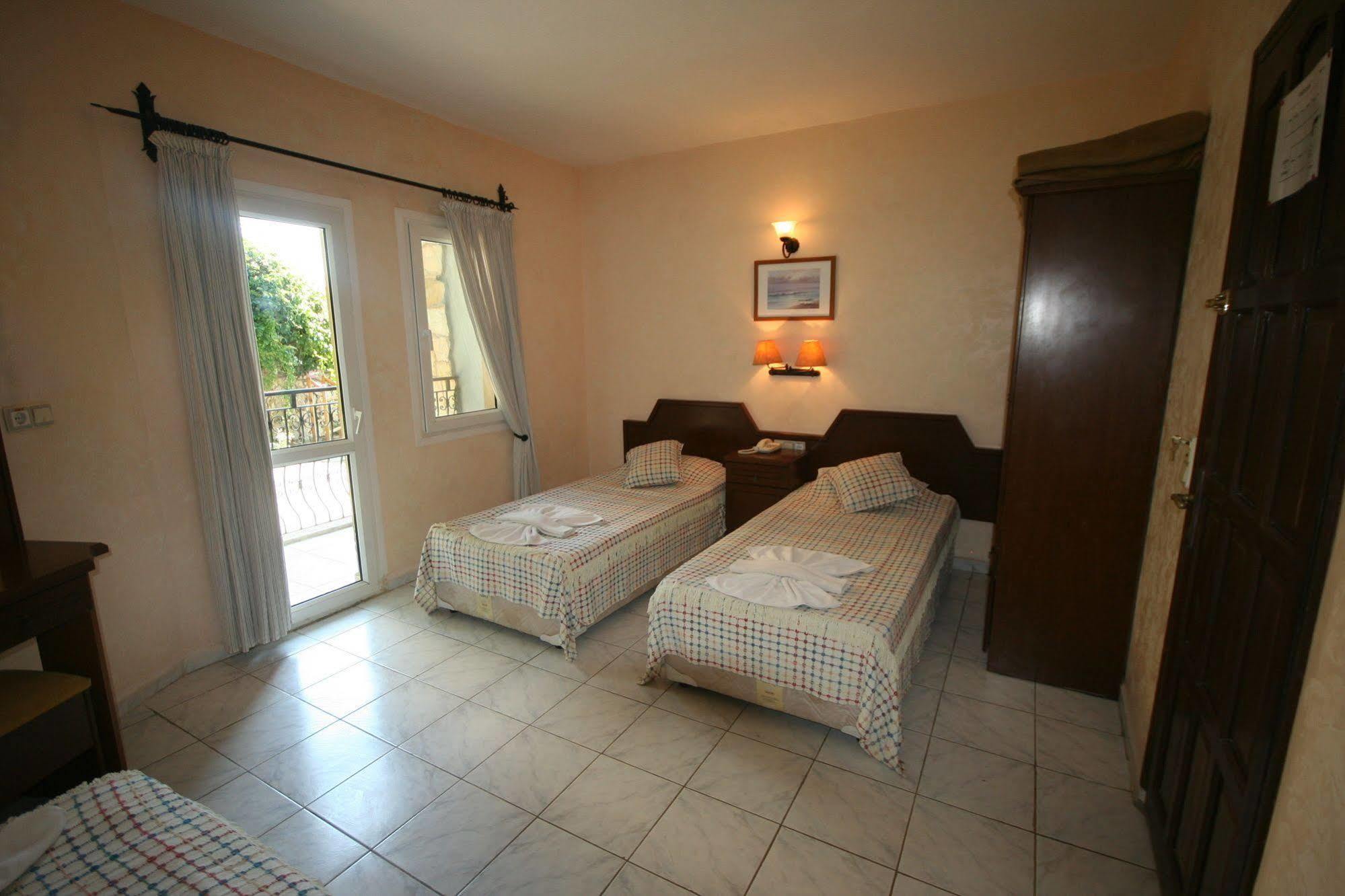 Cypriot Hotel Олудениз Экстерьер фото